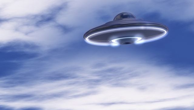 ЦРУ опубликовало рассекреченные фото НЛО и чертежи «летающих тарелок»