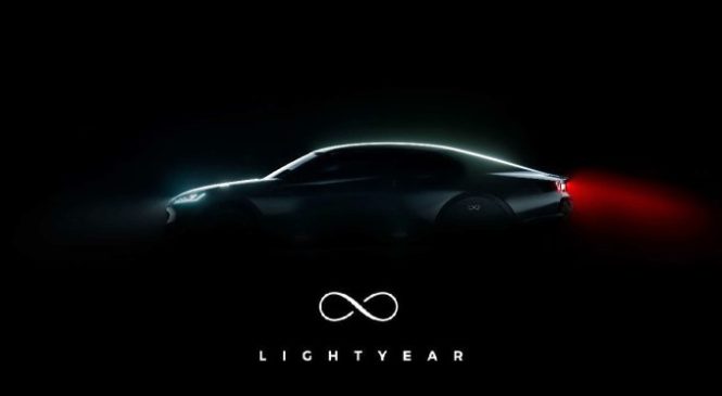 Уникальный Lightyear – автомобиль на солнечных панелях